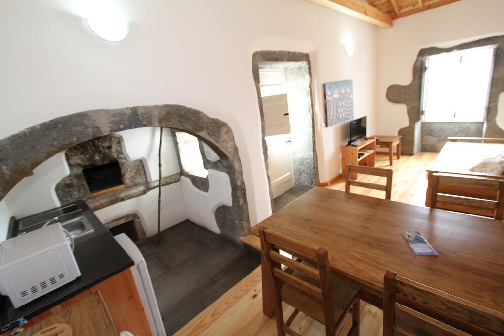 Casa Branca Da Chamine Villa Cinco Ribeiras ภายนอก รูปภาพ